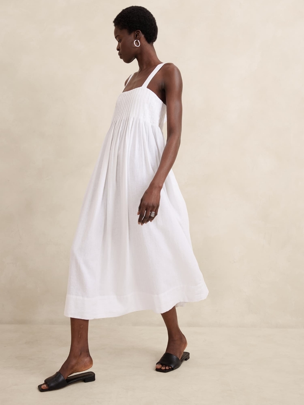 Banana Republic Linen-Blend Drapey White Smocked A-Line Midi Dress NWOT Sz S